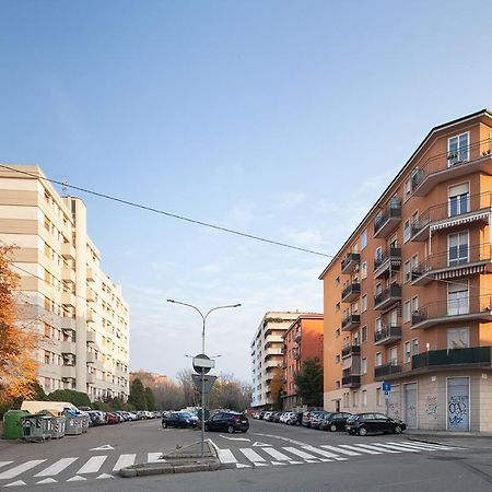 Molina Apartments By Wonderful Italy Bologna Bagian luar foto