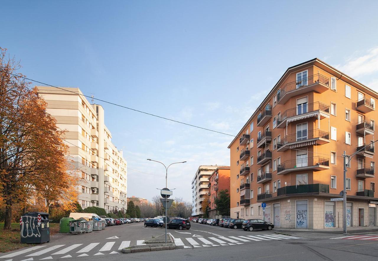 Molina Apartments By Wonderful Italy Bologna Bagian luar foto
