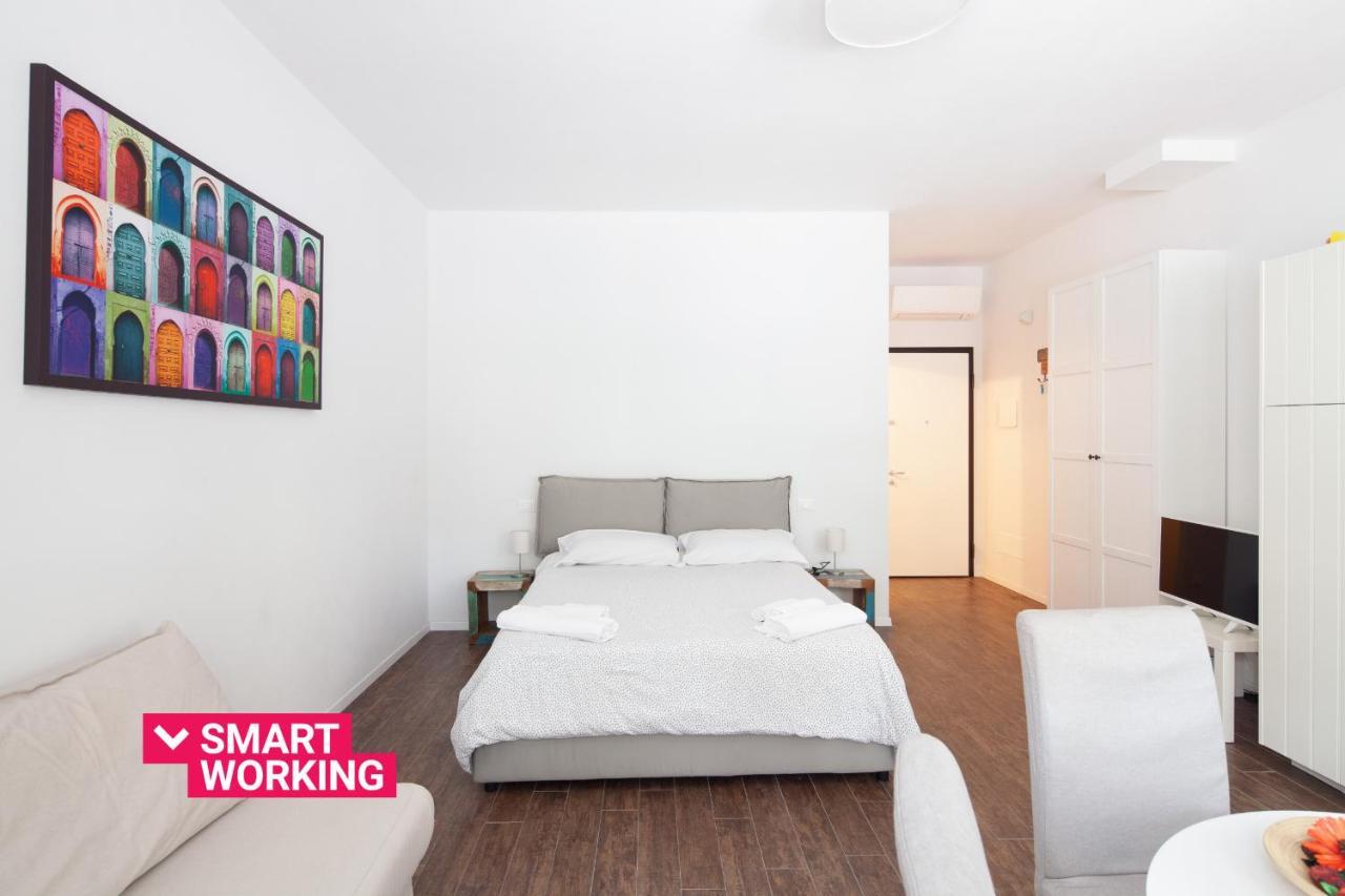 Molina Apartments By Wonderful Italy Bologna Bagian luar foto