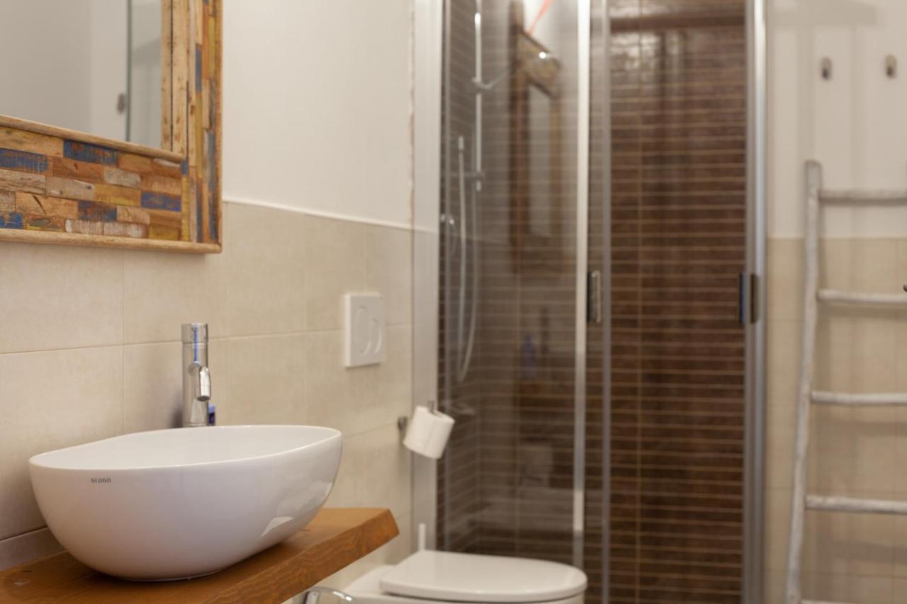 Molina Apartments By Wonderful Italy Bologna Bagian luar foto