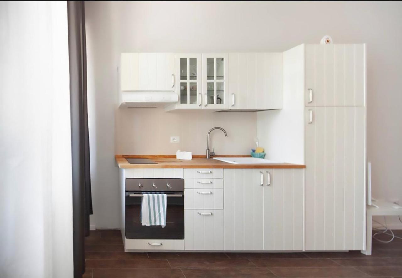 Molina Apartments By Wonderful Italy Bologna Bagian luar foto