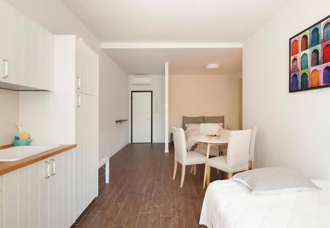 Molina Apartments By Wonderful Italy Bologna Bagian luar foto